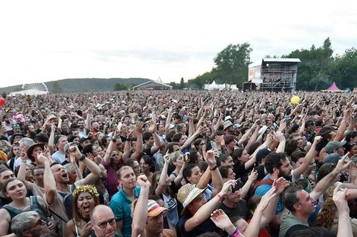 WHO: Làn sóng COVID-19 'dữ dội' đang càn quét châu Âu