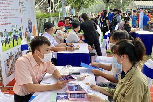 45 doanh nghiệp đăng ký tuyển dụng tại Phiên Giao dịch việc làm 