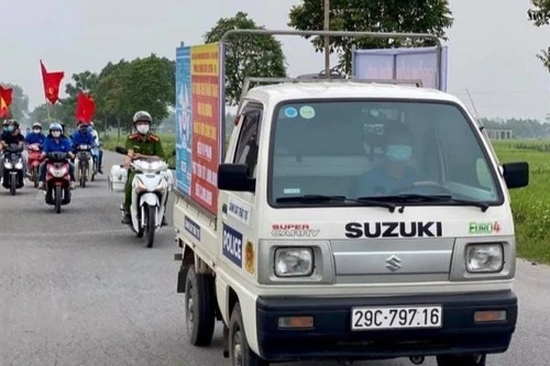 Huyện Thạch Thất: ‘Vùng xanh’ nỗ lực khôi phục sản xuất, tăng cường phòng chống dịch Covid-19