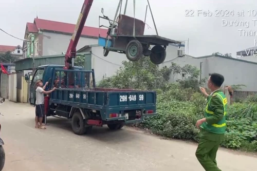 Xử lý nghiêm xe tự chế ngênh ngang trên phố