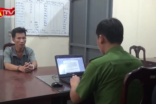 Kịp thời giải cứu người phụ nữ bị đối tượng dùng súng khống chế 