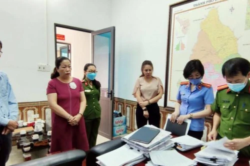 [Tin nhanh tối 26-4-2022] Giám đốc Trung tâm Quản lý đất đai TP. Điện Biên Phủ bị bắt