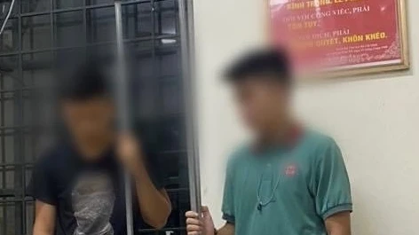 Kịp thời khống chế nhóm đối tượng mang hung khí 'dạo phố' lúc nửa đêm