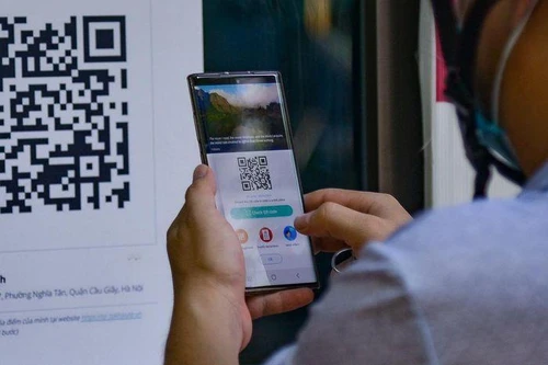 Nguy cơ từ việc người dân không quét mã QR code khai báo y tế 