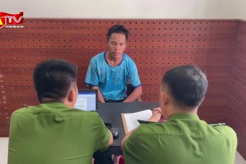 Bắt đối tượng truy nã tại Lào sau 9 năm lẩn trốn 