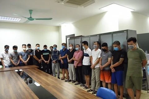 Hàng loạt đường dây cá độ bóng đá quy mô lớn bị triệt phá