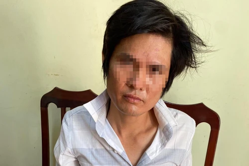 Tuần tra đêm, cảnh sát cơ động tóm gọn gã đàn ông 'găm' ma túy