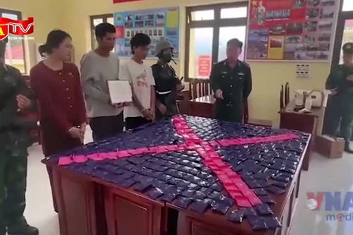 Bắt giữ 3 đối tượng vận chuyển 100.000 viên ma túy tổng hợp tại khu vực biên giới