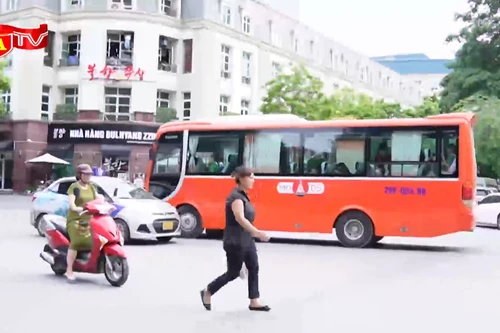 Xe chở học sinh phải lắp thiết bị chống bỏ quên trẻ 