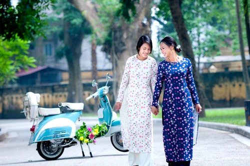 NTK Châu Ny cùng con giữ nét đẹp cổ truyền khi xuân về