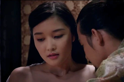 Lộ "cảnh nóng" của Hoa hậu Triệu Thị Hà với Quách Ngọc Ngoan