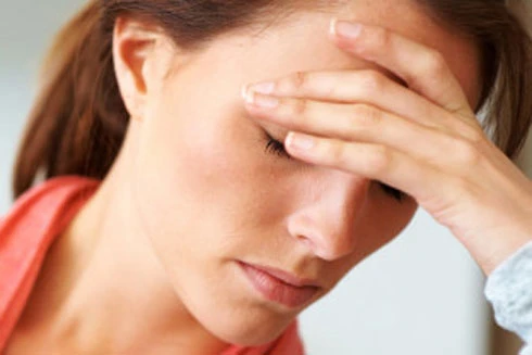 Tại sao phụ nữ dễ bị rối loạn lo âu sau khi sinh?