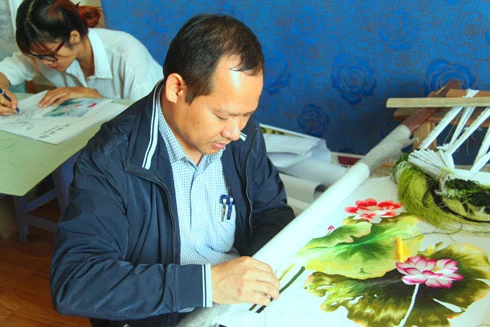 Kỳ nhân tranh thêu ở Hà Nội