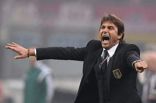 Conte hứa hẹn mang theo hàng loạt ngôi sao của Serie A tới Chelsea
