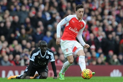 Ngôi sao nào kiến tạo nhiều bàn thắng nhất tại Premier League?