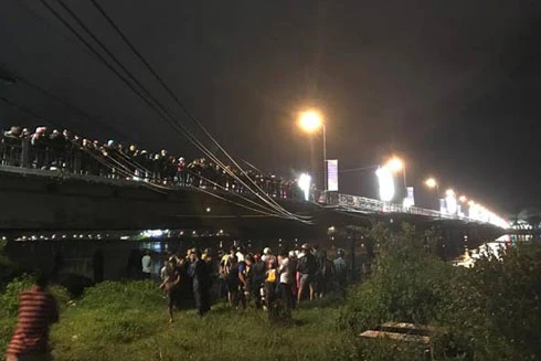 Quảng Ngãi: Một thanh niên nhảy cầu Trà Khúc tự tử