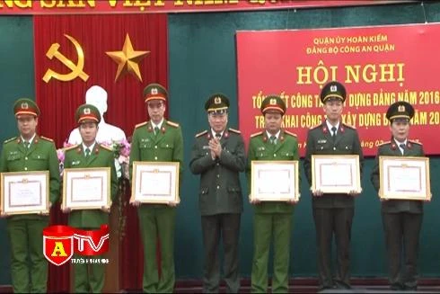 Quyết tâm xây dựng Đảng bộ trong sạch, vững mạnh