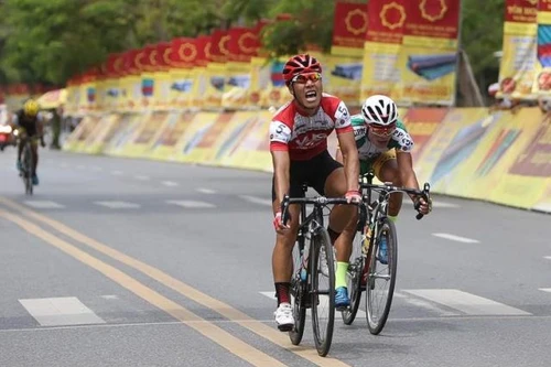 Ngày 26-8, các tay đua xe đạp bước vào hành trình dài nhất