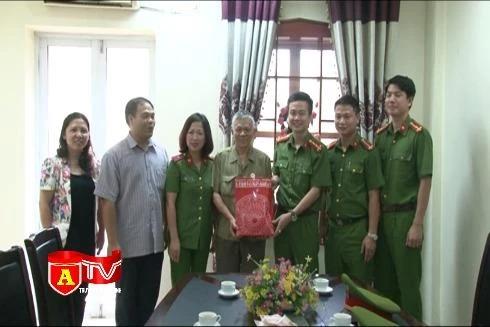 Dành hơn 355,4 tỷ đồng tặng quà người có công dịp 27-7