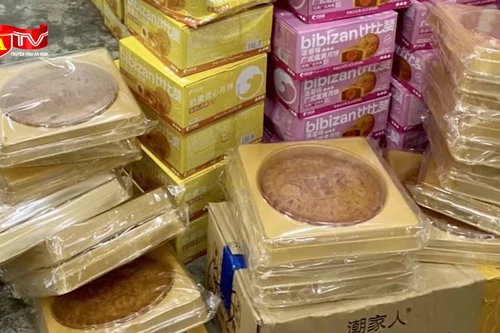 Chưa đến Tết Trung thu, đã phát hiện số lượng "khủng" bánh Trung thu nhập lậu