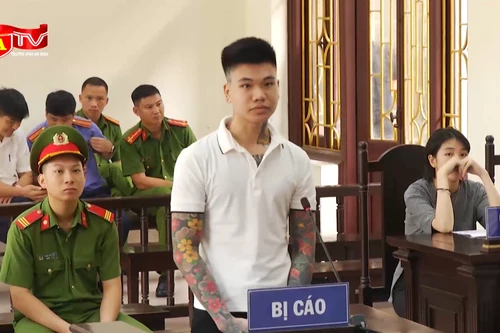 Giấu ma túy trong bao thuốc lá mang đi bán