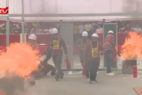 Những hình ảnh ấn tượng trong Hội thi Tổ liên gia an toàn PCCC quận Cầu Giấy