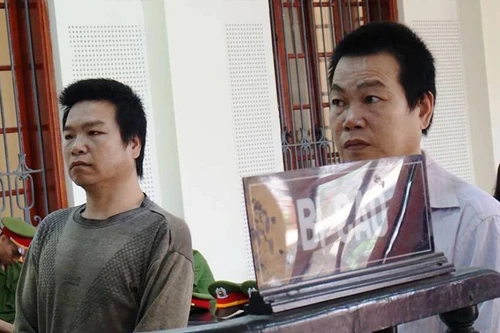 Cùng buôn ma túy, hai anh em ruột "dắt nhau" vào tù