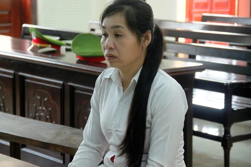 Chị chồng bán em dâu lĩnh án 5 năm tù