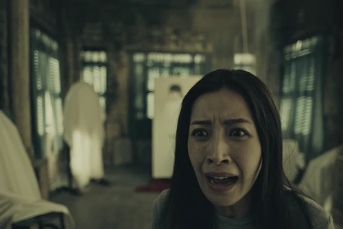 Tiết lộ về vai diễn của Chi Pu trong "phim ma" sắp ra rạp