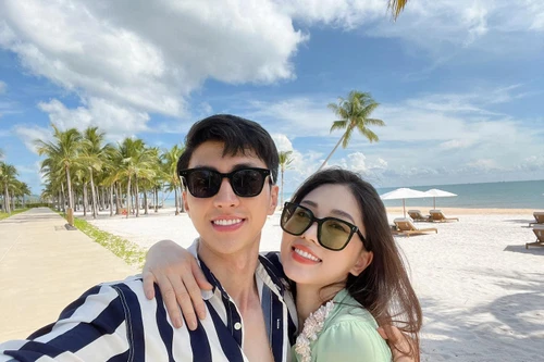 Á hậu Phương Nga và diễn viên Bình An đăng ký kết hôn trước khi tổ chức đám cưới