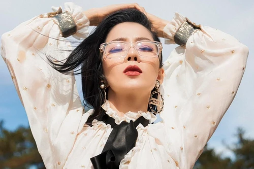 Ca sĩ Lệ Quyên chấm thi "Miss World Việt Nam 2022"