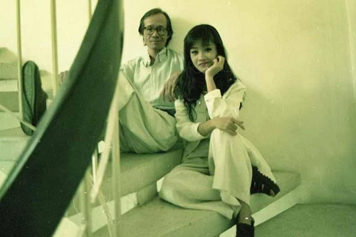 Điều chưa biết về bức ảnh chụp nhạc sĩ Trịnh Công Sơn và ca sĩ Hồng Nhung