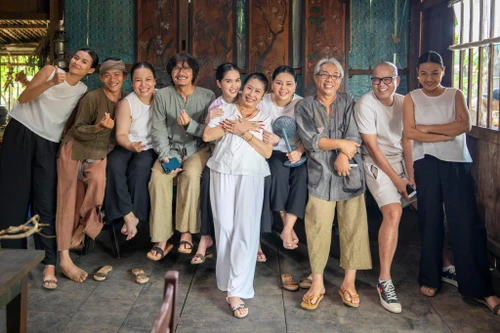 Lý do Minh Hằng trở lại đóng phim ngay sau khi lấy chồng