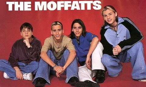 Ban nhạc The Moffats đến Hà Nội trình diễn tại công viên Yên Sở