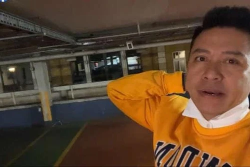 Tuấn Hưng "sốc" vì bị trộm đập ô tô khi đang đi lưu diễn bên Anh