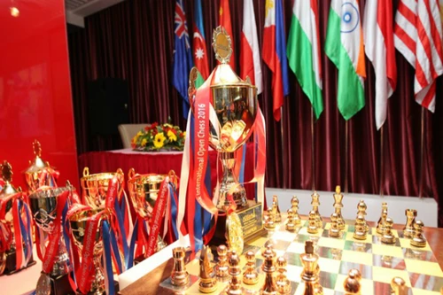 Hơn 180 kỳ thủ đua tranh tại giải cờ vua quốc tế HDBank 2016