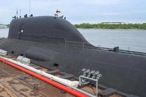 Tàu ngầm Nga tàng hình nhờ vật liệu phủ ngoài mới