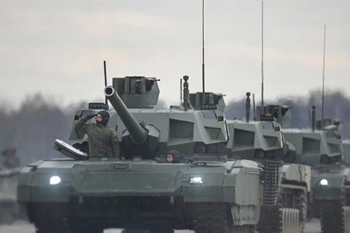 Quân đội Nga kí hợp đồng mua 100 xe tăng Armata T-14 đầu tiên