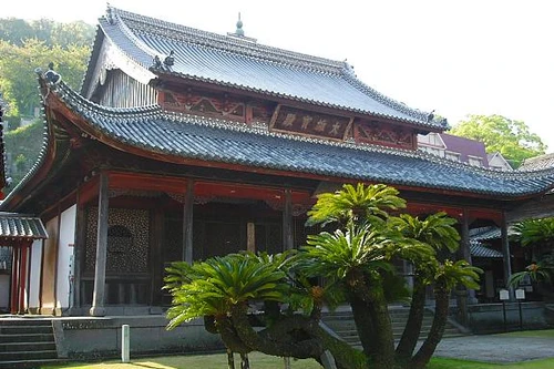 Hàn Quốc trao trả bức tượng Phật bị đánh cắp cho Nhật Bản