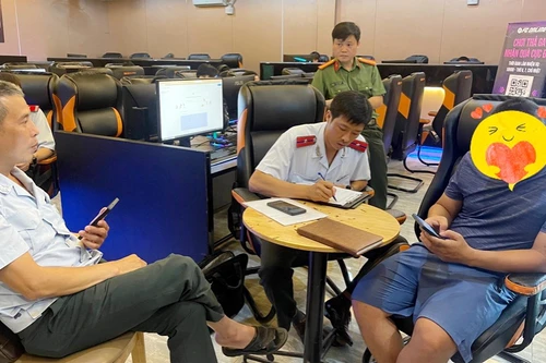 Xử phạt 3 cơ sở kinh doanh dịch vụ trò chơi điện tử