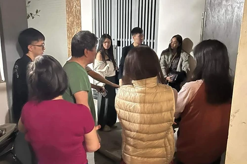 Xử lý nhanh vụ cháy trong đêm tại ngõ nhỏ phố Đội Cấn