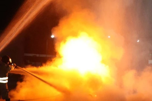 Xảy cháy tại Công ty TNHH Hoàng Lê đang bị đình chỉ hoạt động