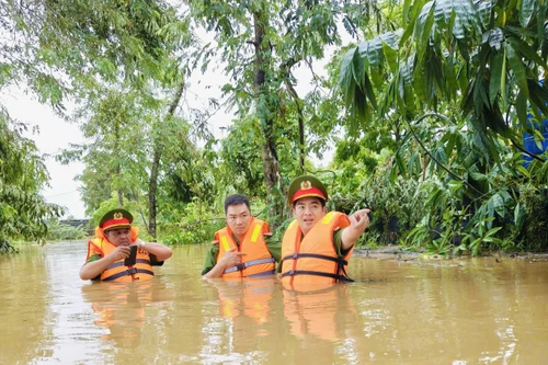 Quận Tây Hồ dốc lực di dời người dân ven sông Hồng, phòng chống nước dâng