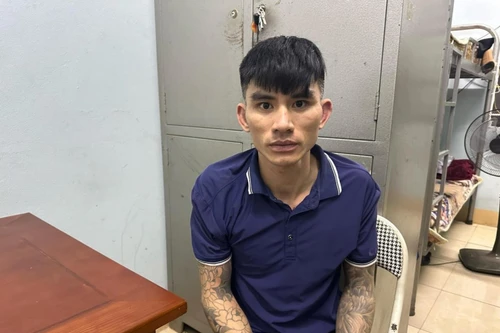 Bắt đối tượng dùng súng chống trả lực lượng Công an