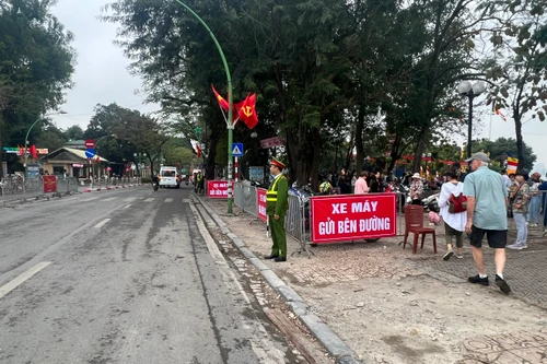 Quận Tây Hồ kiên quyết xử lý vi phạm tại các điểm du lịch, thắng cảnh, di tích