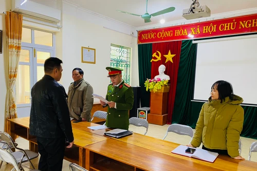 Khởi tố các bị can liên quan vụ vi phạm thu tiền học phí sát hạch bằng lái xe B2 sai quy định