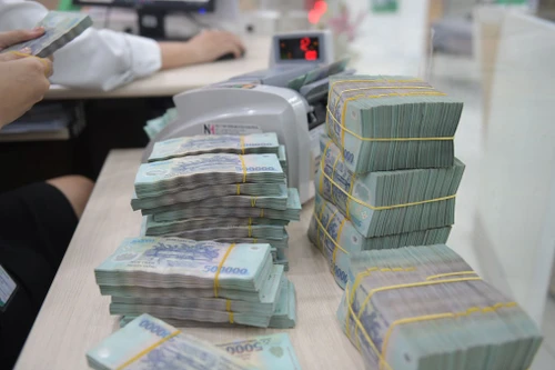 “Nữ quái” kêu gọi đầu tư rồi chiếm đoạt tiền tỷ