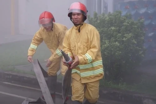 Diễn tập phương án chữa cháy và cứu nạn, cứu hộ tại khu công nghiệp Quang Minh