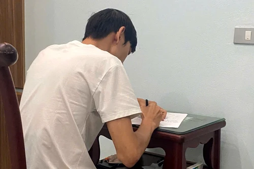 Xác định thêm đối tượng tổ chức, đưa đón nhiều người nước ngoài ở lại Việt Nam trái phép