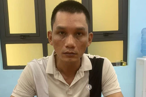 Trà trộn vào Ngày hội đạp xe "Hành trình xanh - Sắc sen Tây Hồ" để trộm cắp tài sản